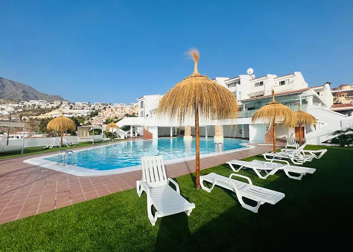 Paulmarie Ocean View Апартаменты *